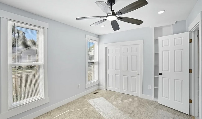 Building Photo - 1531 Chapel St