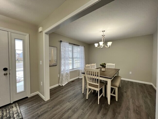 Building Photo - NEW Executive Home in Germantown, OH