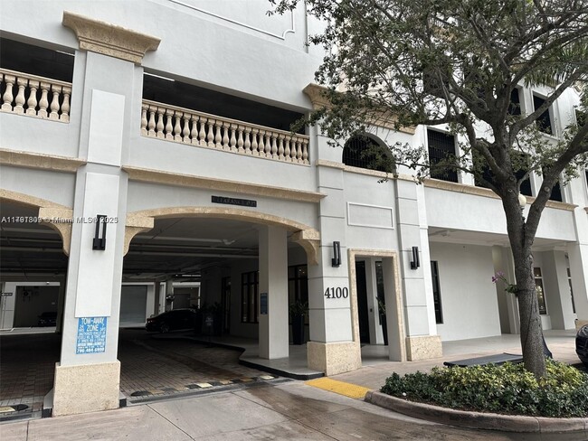 Building Photo - 4100 Salzedo St