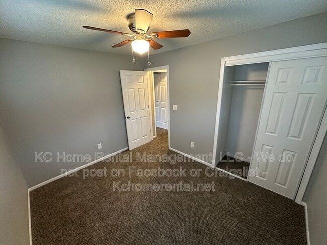 Building Photo - 11407 Delmar St