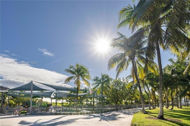 Building Photo - 200 Ocean Dr