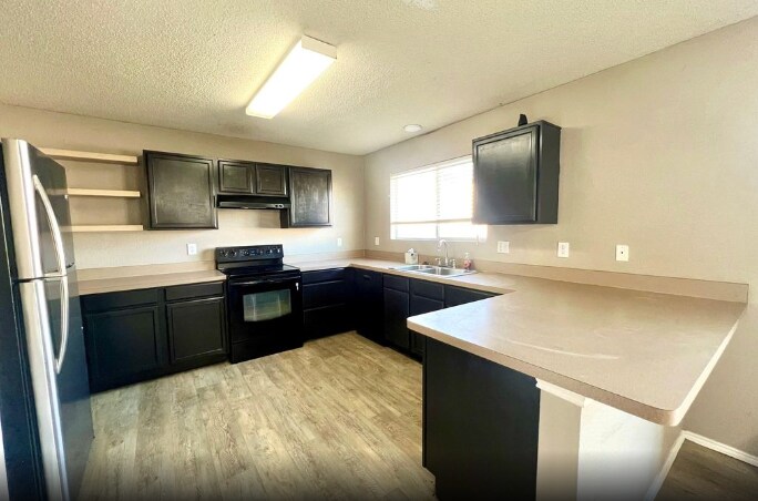 Building Photo - 9908 Peregrine Trl