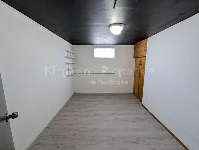 Building Photo - 9418 Pattonwood Dr