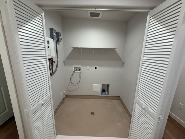 Building Photo - BRAND NEW BUILD 4BR/2.5BA Home in LAKESIDE available FOR RENT w/ RV parking and attached garage!