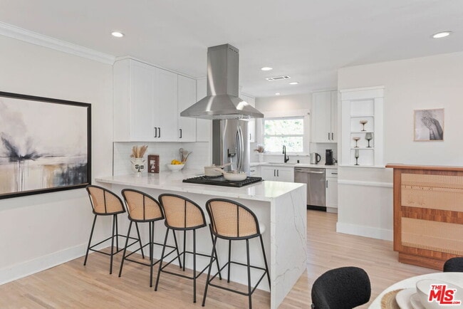 Building Photo - 1224 N Ogden Dr