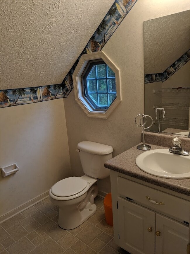 Building Photo - Huge 4 Bedroom Chester Transitional in Stoney Glen West with 2 Car Garage, $2225.00 p/month!