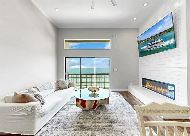 Building Photo - 6504 Surfside Blvd