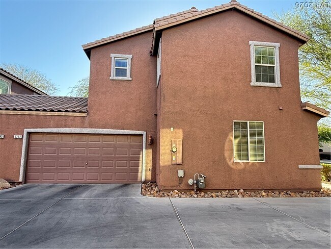 Building Photo - 9797 W Hanover Grove Ave