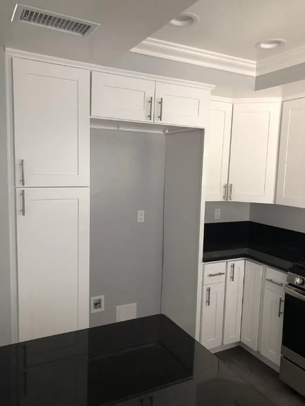 Building Photo - 21107 Vía Santiago