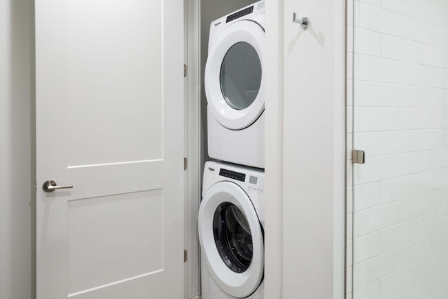 E Floorplan Laundry - St. Andrie