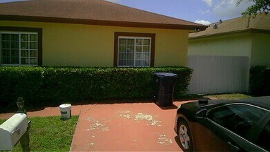 Building Photo - 20700 NW 31st Ave