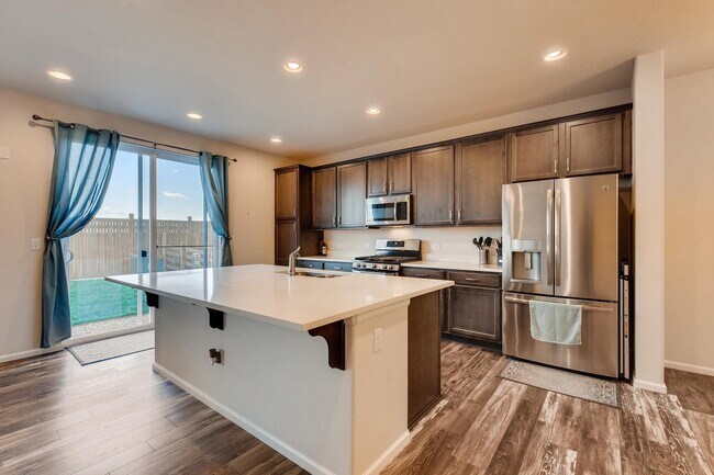 Building Photo - Welcome to Copperleaf!! Beautifully Mainta...