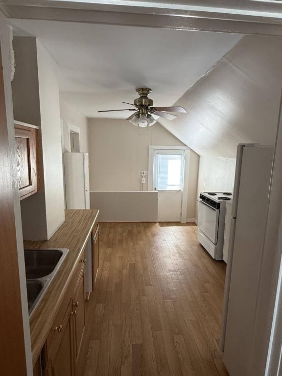 Building Photo - 1910 Lincoln St