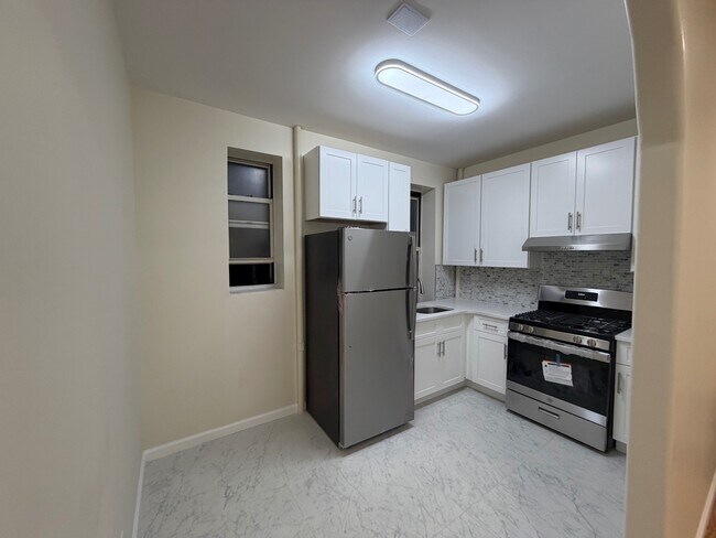 Building Photo - 1917 Avenue O