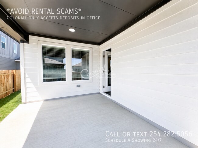 Building Photo - 105 Fossil Dr