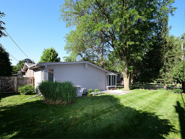 Building Photo - 8770 Larimore Avenue