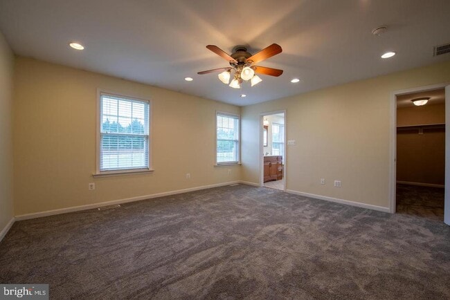Building Photo - 27046 Mechanicsville Rd