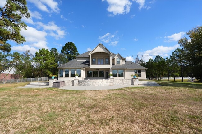 Building Photo - 32726 Tall Oaks Way