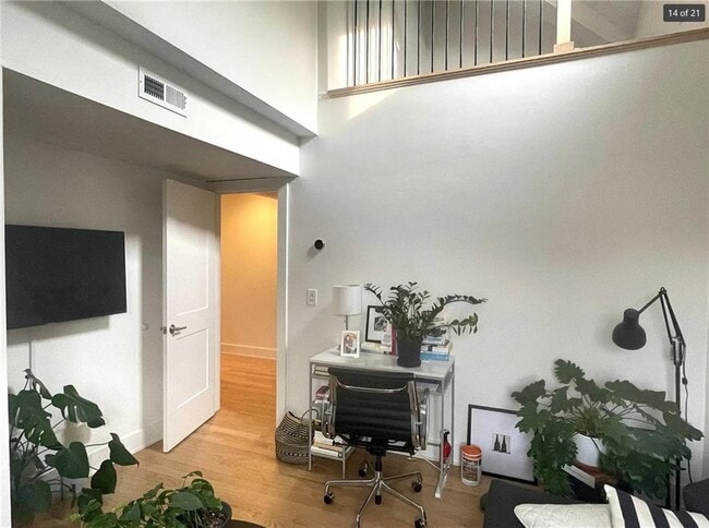 Building Photo - 137 Almy St