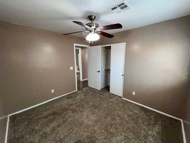 Building Photo - 15808 W Yavapai St