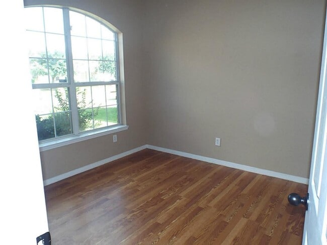 Building Photo - 19815 Owens Trace Ln