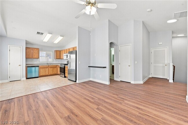 Building Photo - 6060 Allred Pl