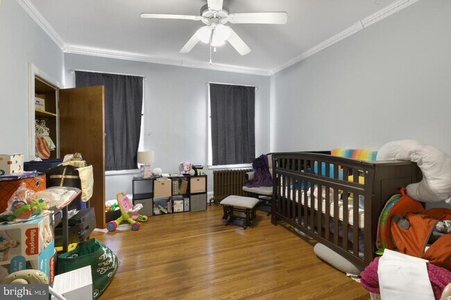 Building Photo - 2446 Memphis St