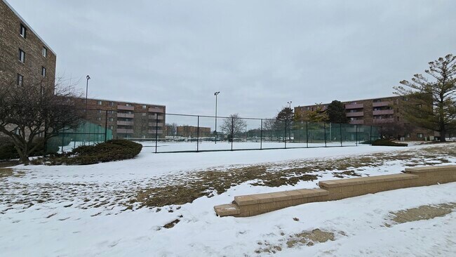 Building Photo - 1460 Fairlane Dr