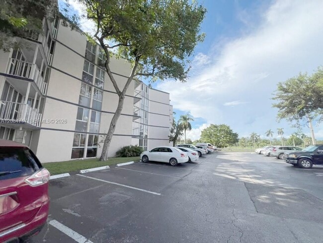 Building Photo - 6995 NW 186th St