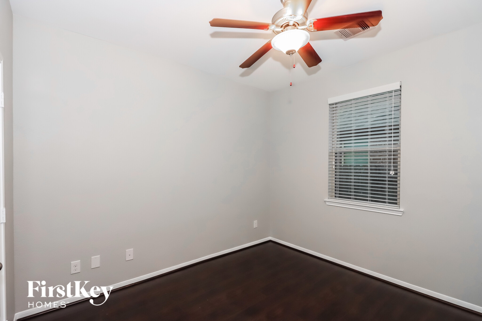 Building Photo - 5518 Glenfield Spring Ln