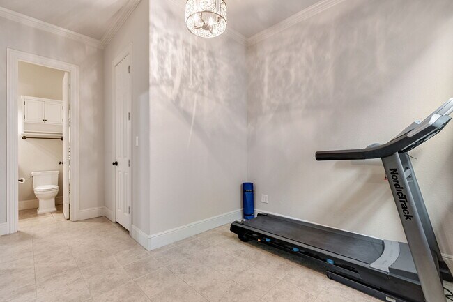 Building Photo - 7944 Cherry Springs Ct