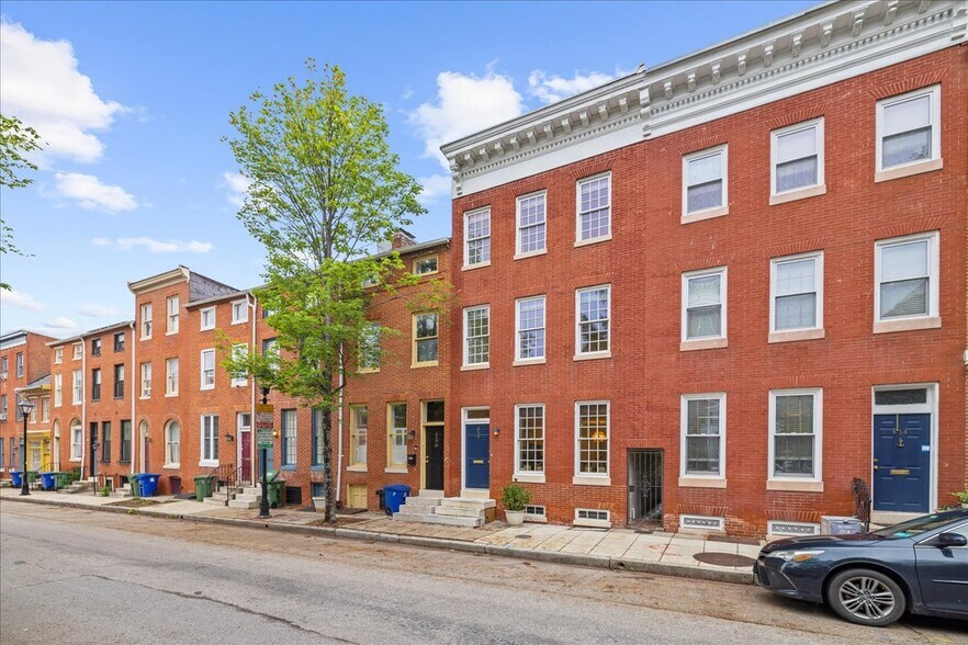 Building Photo - 656 Washington Blvd