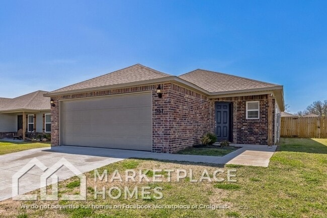 Building Photo - 981 E Starling St