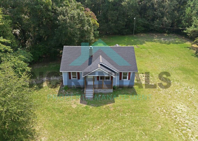 Building Photo - 141 Marthas Ln-