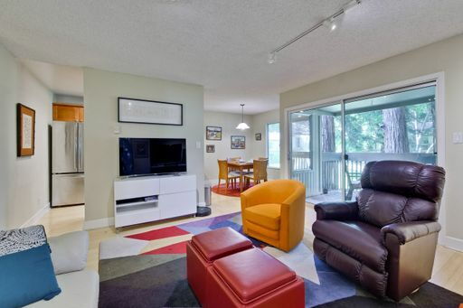 Building Photo - Fully Furnished Condo near Downtown Mountain View & Stevens Creek Trail