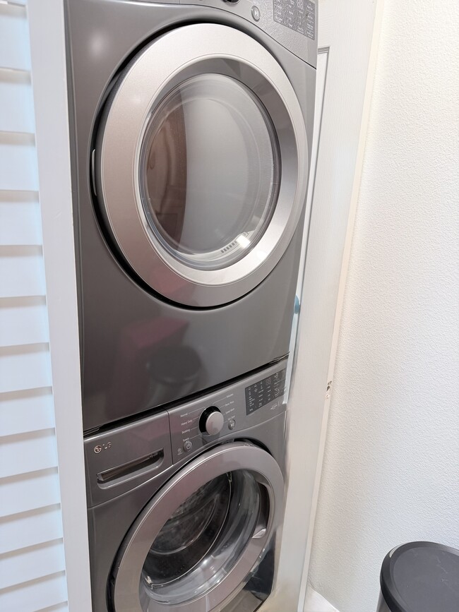 Building Photo - 3414 Watermarke Pl