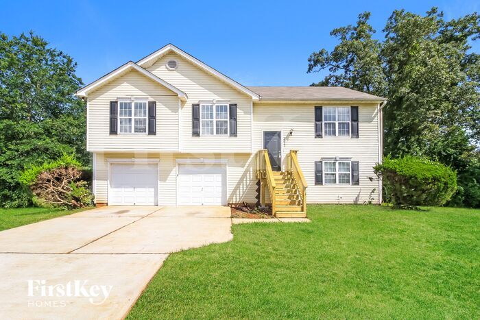 Primary Photo - 3011 River Garden Rd