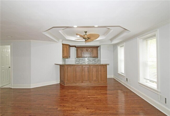 Building Photo - 7775 Tintern Trce