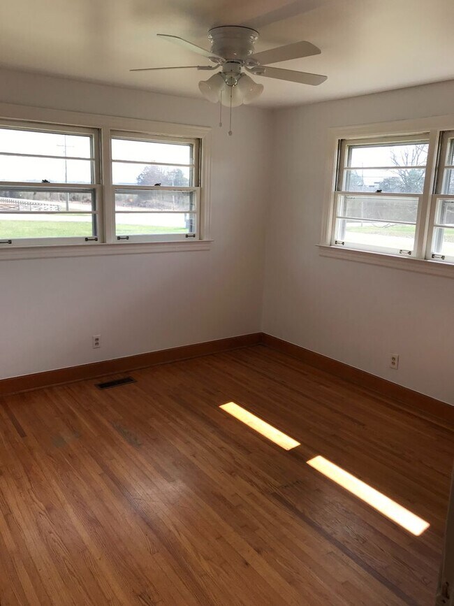 Building Photo - 2525 Leeville Pike