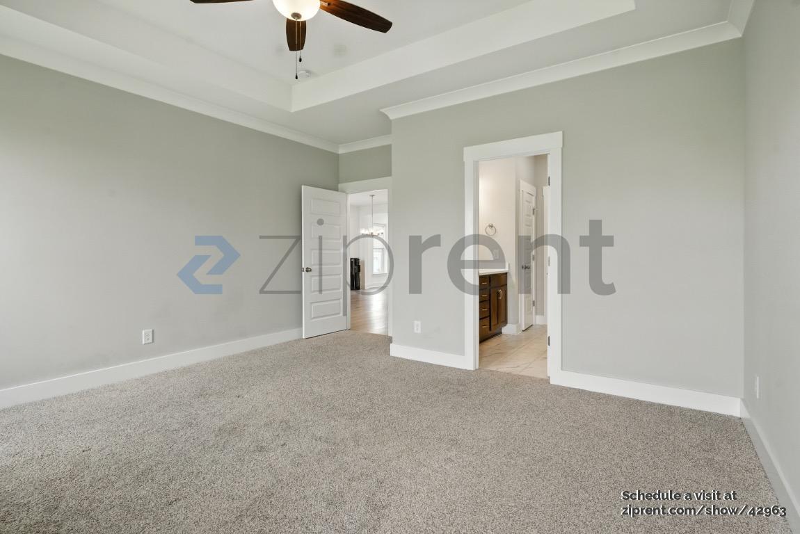 Building Photo - 203 Hudson Dr