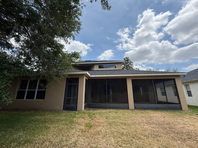 Building Photo - GORGEOUS Two Story 4/3.5 home in sought af...