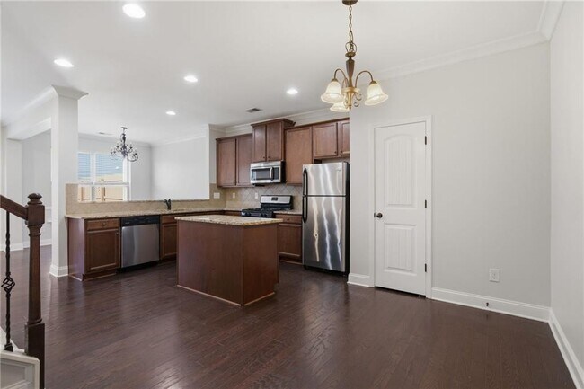 Building Photo - 955 Firethorne Pass