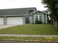Building Photo - cumsa01