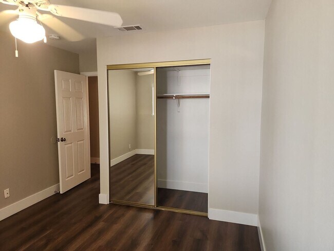 Building Photo - A Fabulous 3 Bedroom Single Story Home with a Pool/Spa.