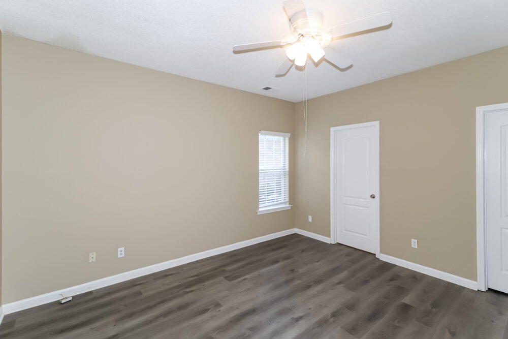 Building Photo - 1033 Cordova Ridge Pl