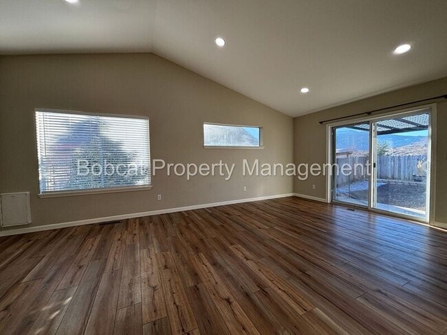 Building Photo - 3522 Smoketree Ave