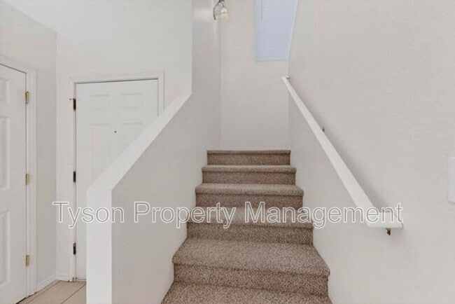 Building Photo - 915 Wood Duck Dr SW