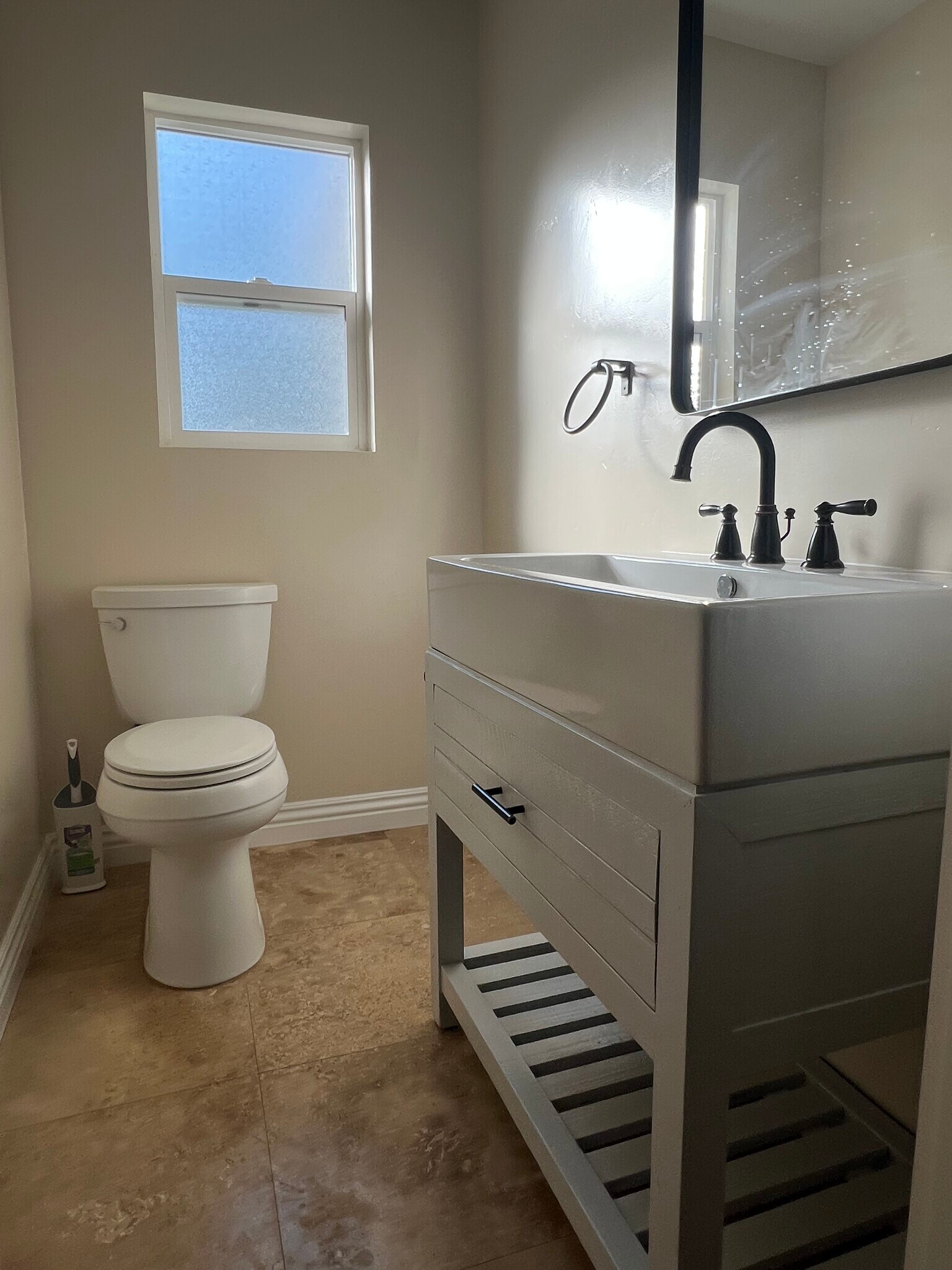 Building Photo - 4228 Calavo Dr