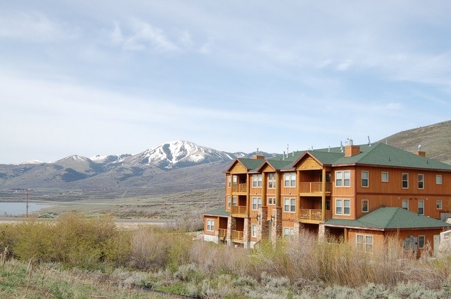 Building Photo - Todd Hollow at Deer Mtn.