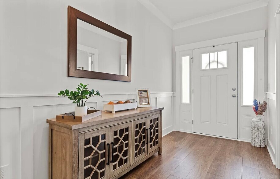 Building Photo - 256 Fiddleback Dr